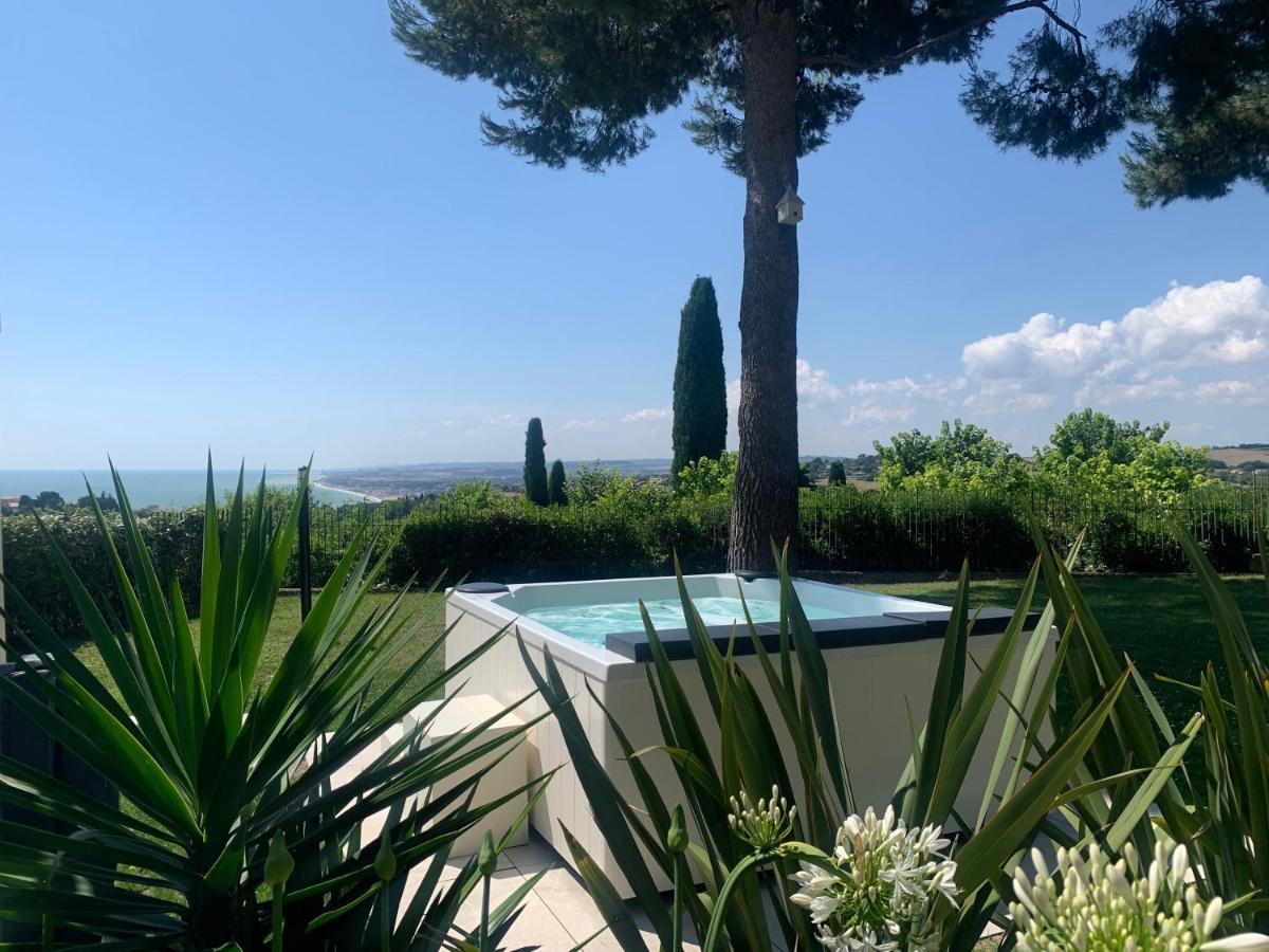 Bed and Breakfast Tra Gli Alberi E Il Mare Сироло Экстерьер фото